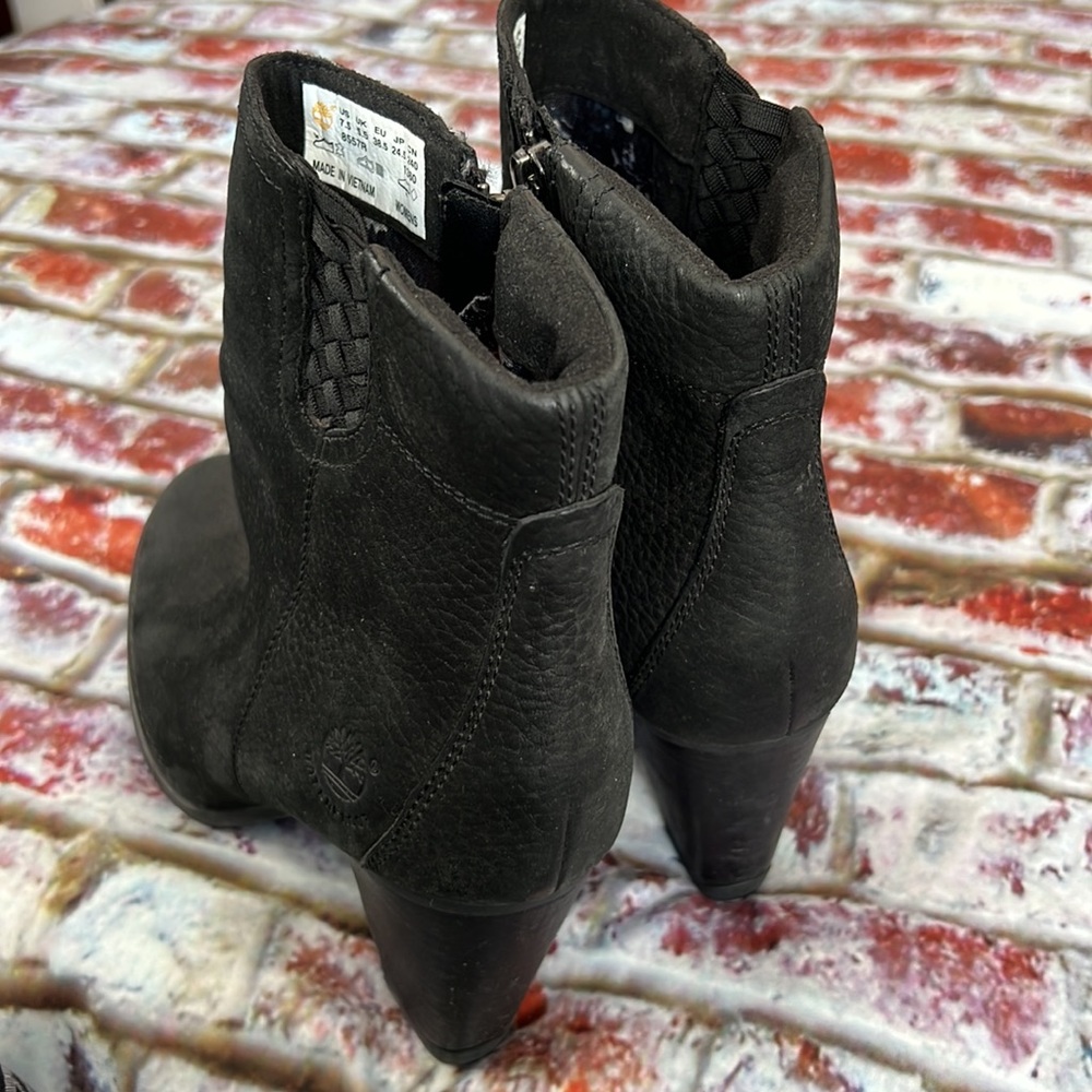 * Timberland black waterproof heeled ankle boots - Picture 5 of 7